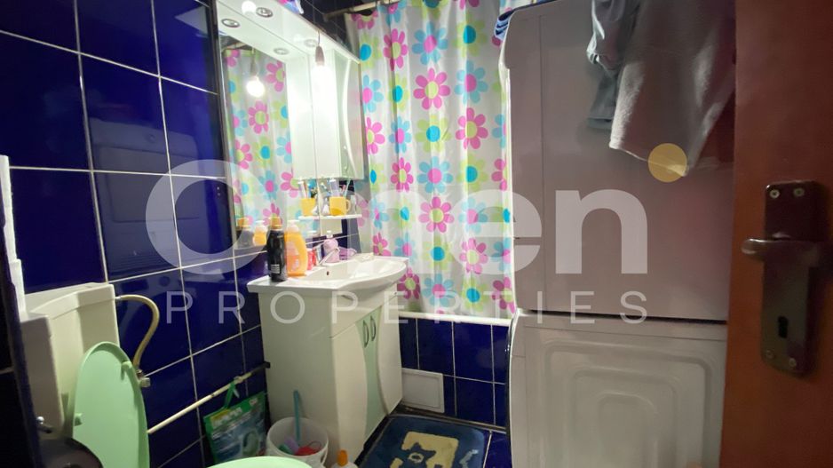 Apartament spatios cu 3 camere, zona Liana Bucovinei - Poză 8