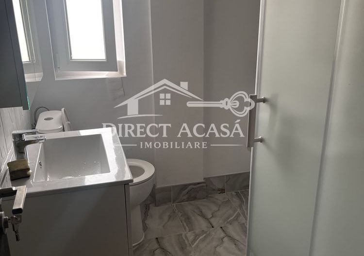 Apartament cu 2 camere plus loc de parcare-Str 22 decembrie 1989-UMF - Poză 5
