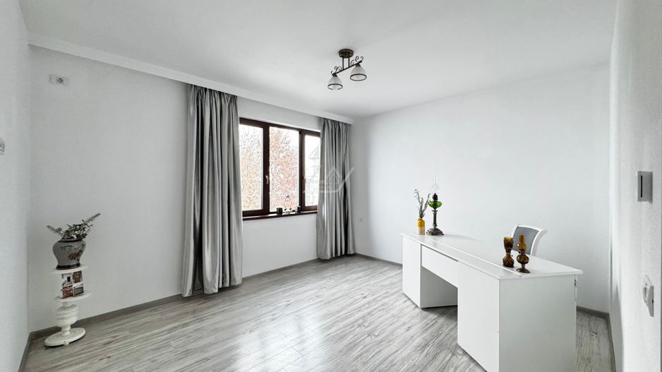 Apartament cu 3 camere spatios. Braytim CF Timisoara. Parcare - Poză 8