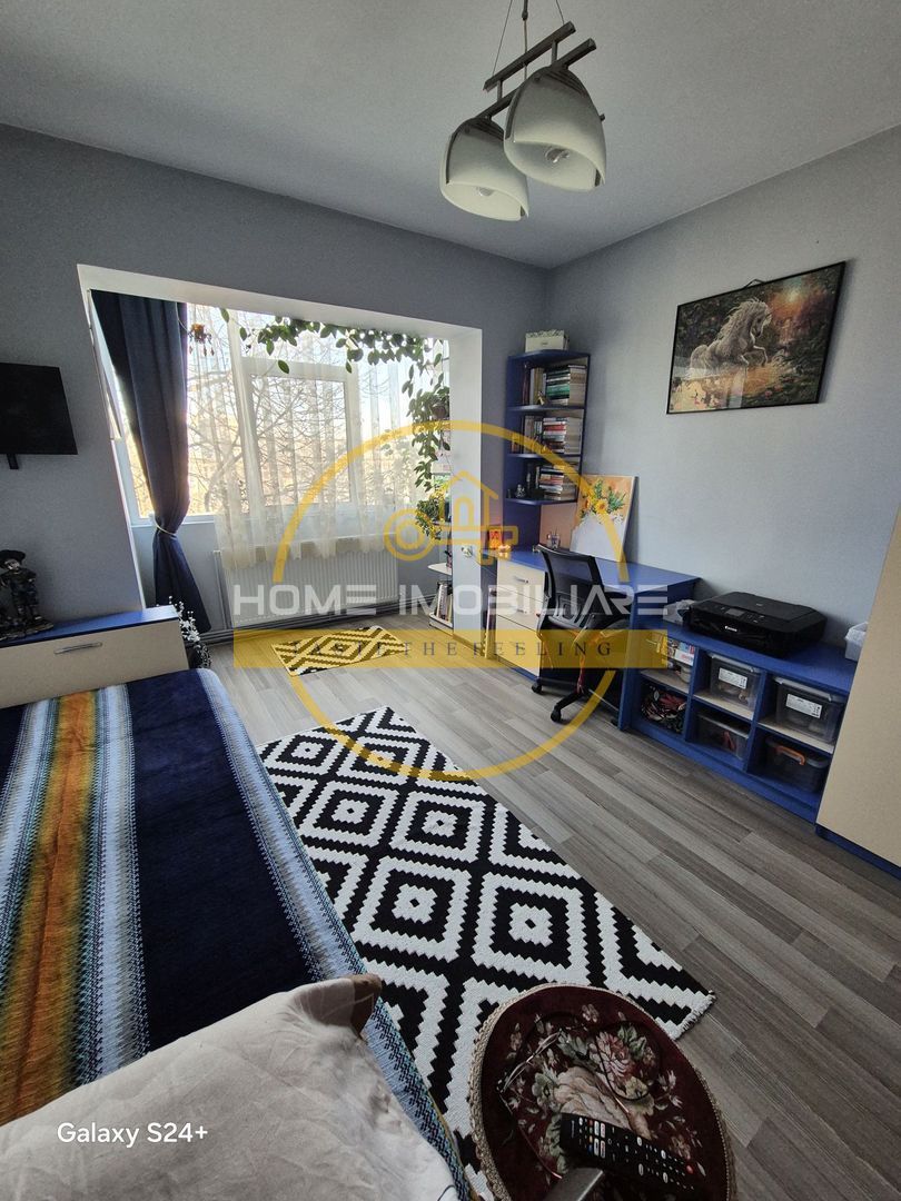 Apartment cu 4 camere / 91mp/ zona Tatarasi - Poză 3