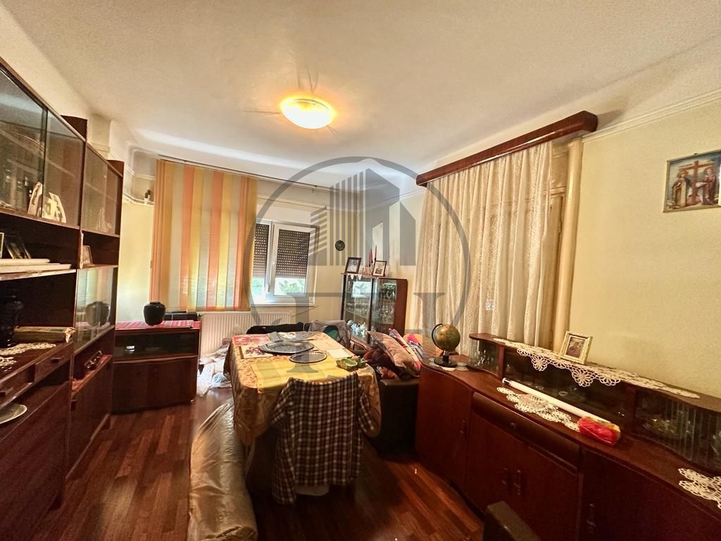 Apartament 3 camere de vanzare- B-dul Mamaia - Poză 8