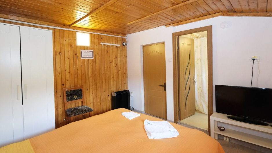 Pensiune la Cheia, moderna, functionala in totalitate, vedere mirifica (chirie) - Poză 23