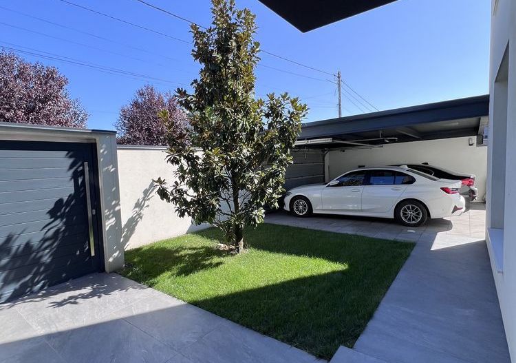 Locuinta individuala exclusivista cu piscina - Dumbravita - Poză 30