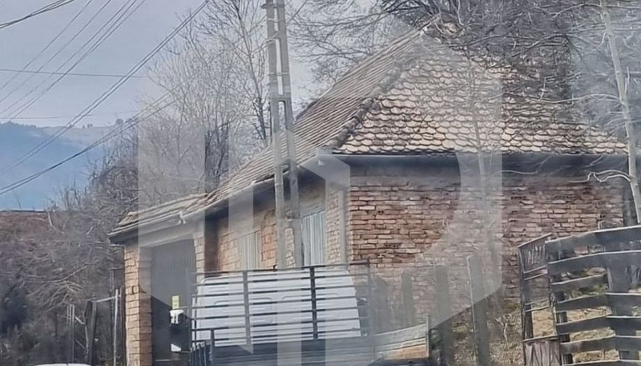 Teren/Casa Gura Raului- 1900 mp- Casa demolabila - Poză 3