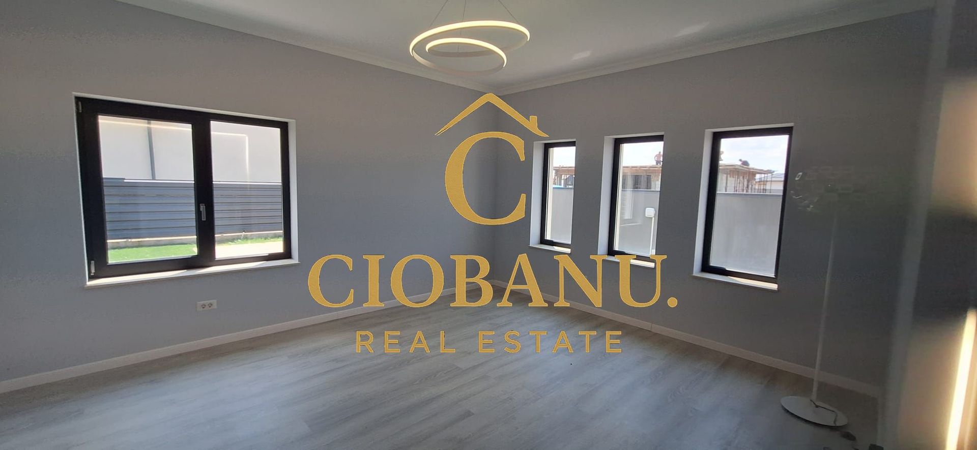 Vila moderna/premium de vanzare zona Selgross - Poză 3