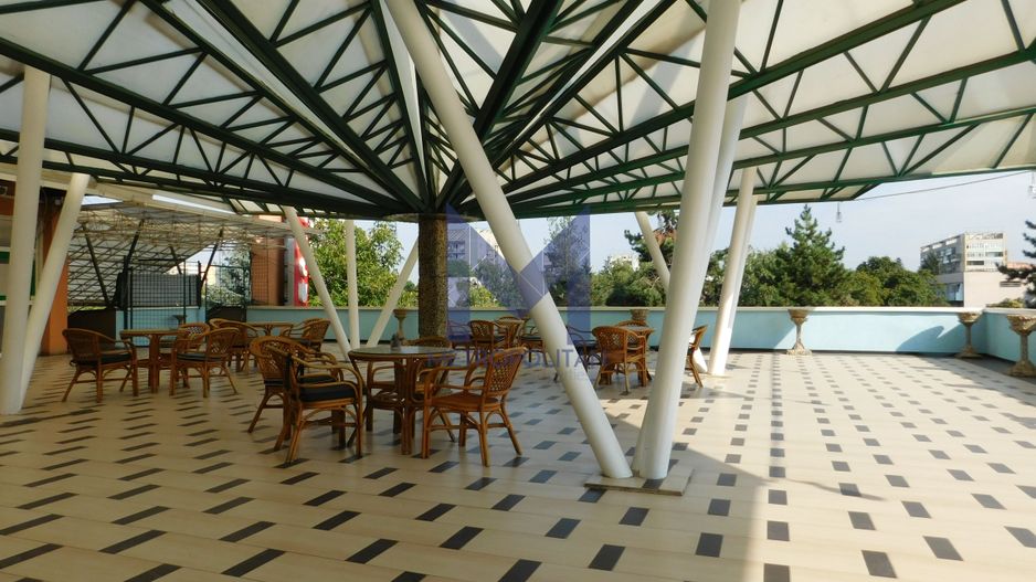 Restaurant cu terasă de închiriat, în Complex Comercial Mercur - Poză 8