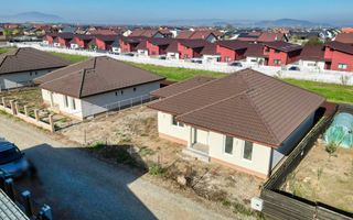 Rezervat! Casa  Tarlungeni Izvor Brasov - Poză 2