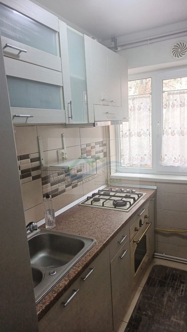 Apartament 3 camere de vânzare . - Poză 19
