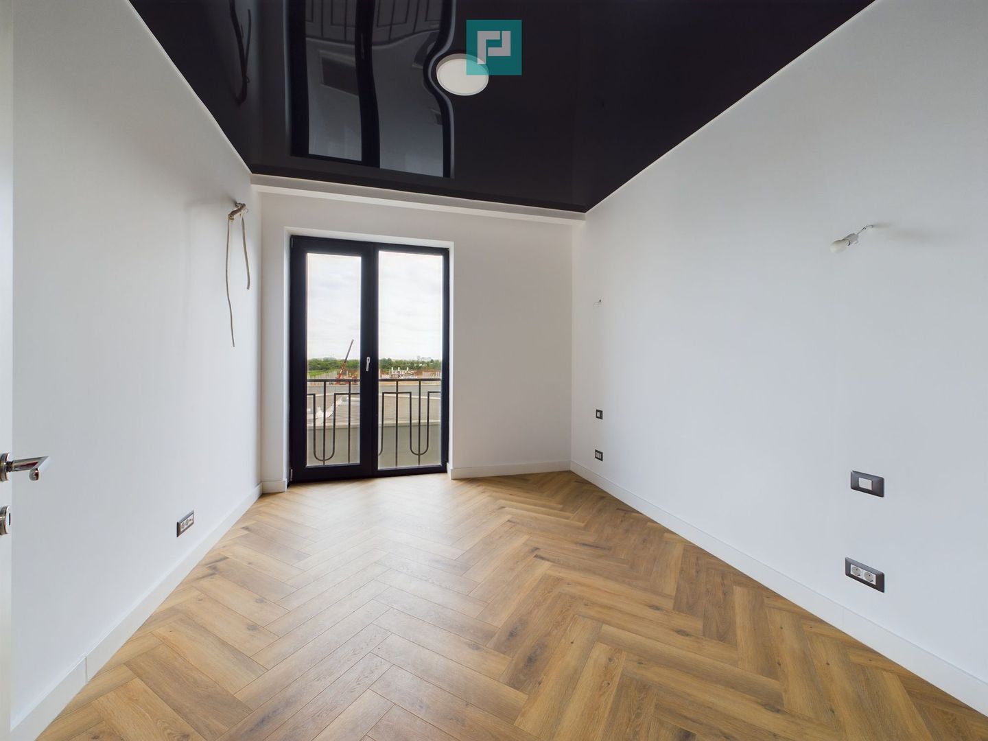 Apartament spațios pe Bulevardul Pipera - Poză 11