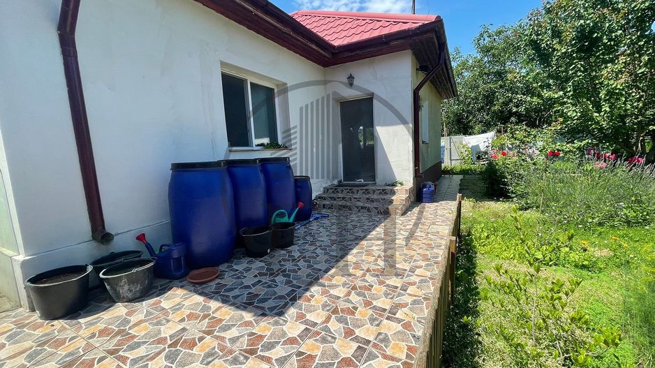 SOLD/ VANDUT  Casă / Vilă cu 2 camere de vânzare - Poză 2