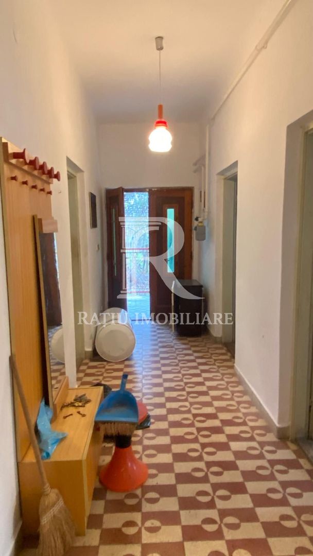 Casă din cărămidă | Teren 2000 mp|Anexe tradiționale | Bojt - Poză 34