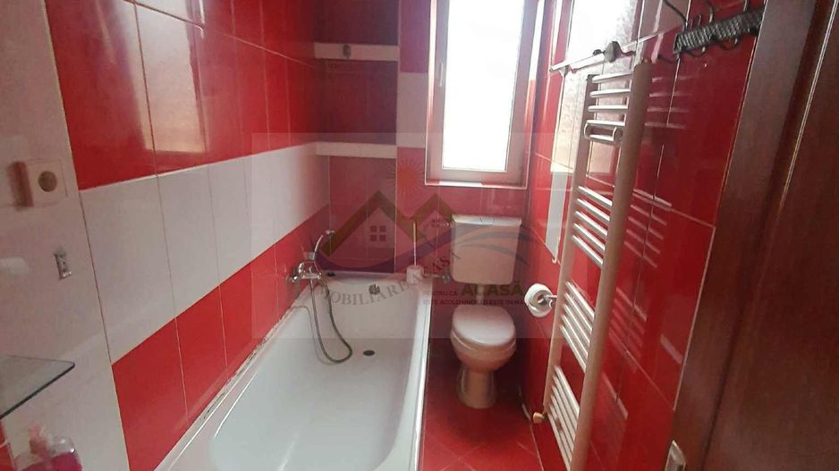 Apartament 2 camere Decomandat Mansarda - Poză 2