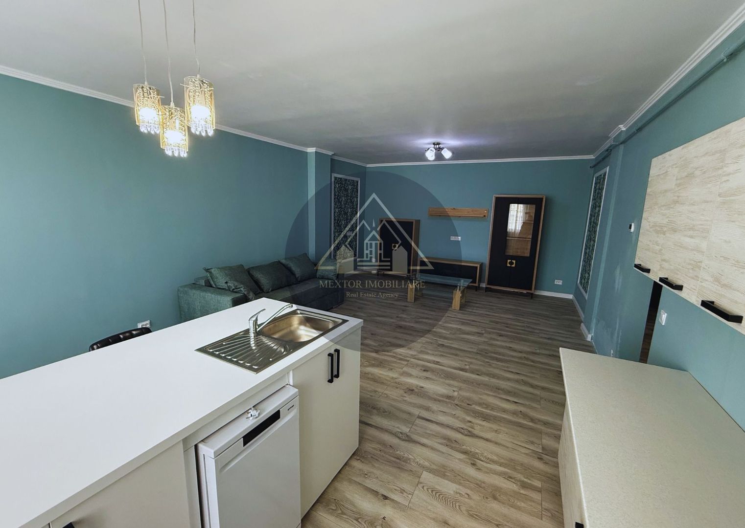 Apartament 2 camere, de inchiriat Ultra-central Medias - Poză 3