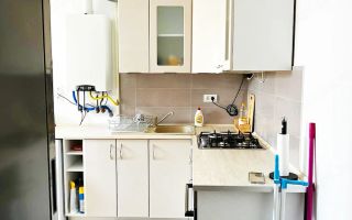 Închiriez apartament 3 camere, semidecomandat, Valea Lupului - Poză 1