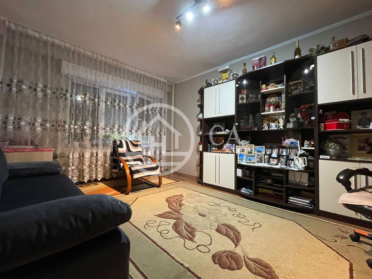 Apartament de vanzare cu 3 camere in Rogerius, Oradea - Poză 3