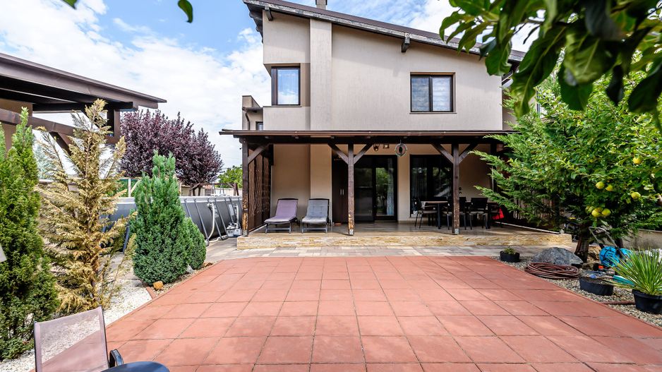 PREȚ NOU! Vilă de lux - 5 camere - Bujac, Arad - COMISION 0% - Poză 2