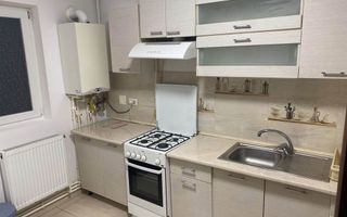 Apartament cu 3 camere de închiriat, zona Tomis Nord, Constanța - Poză 3