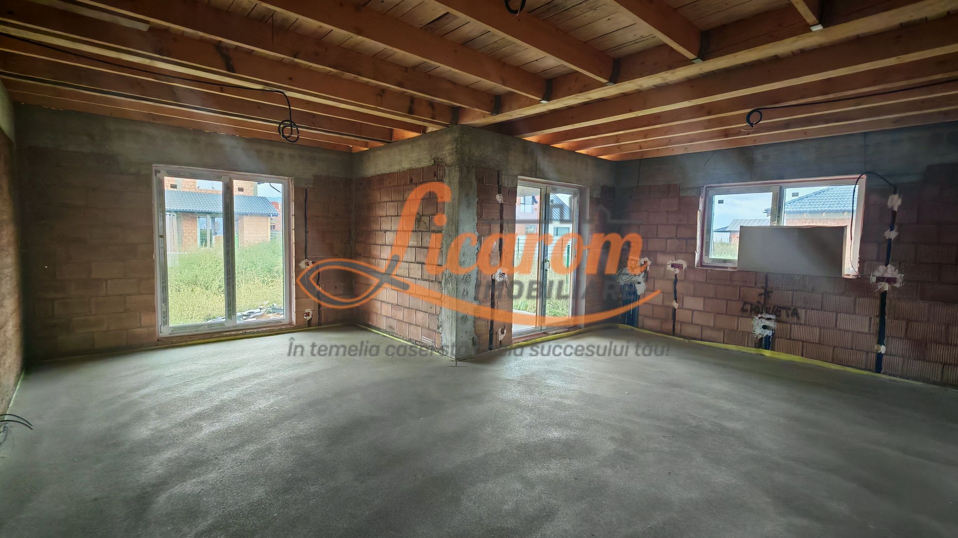 Casa la cheie in CRISTIAN pe Parter, zona de vile,270.000 euro - Poză 13