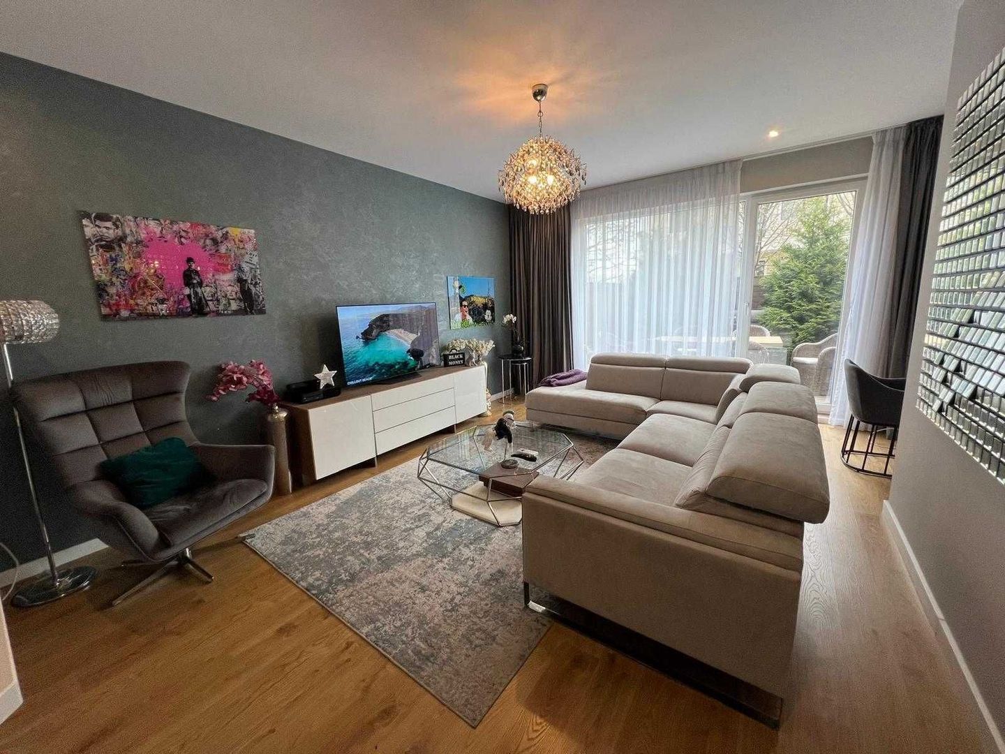 CASA MODERNA | COMPLET MOBILATA SI UTILATA | PIPERA - Poză 2