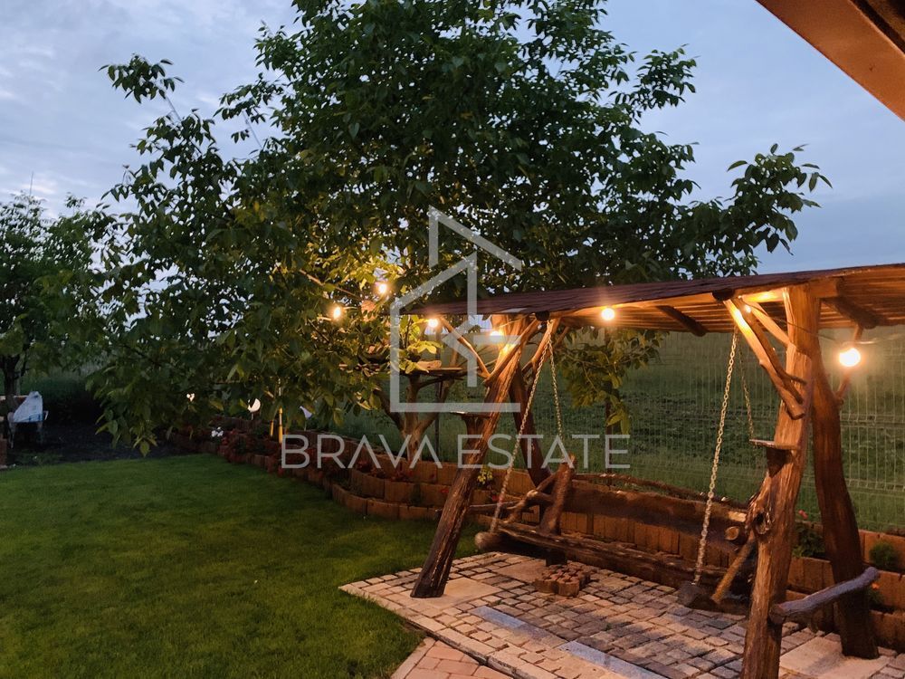 Casa 5 camere 260mp, garaj, terasa,livada, In Apahida - Poză 3