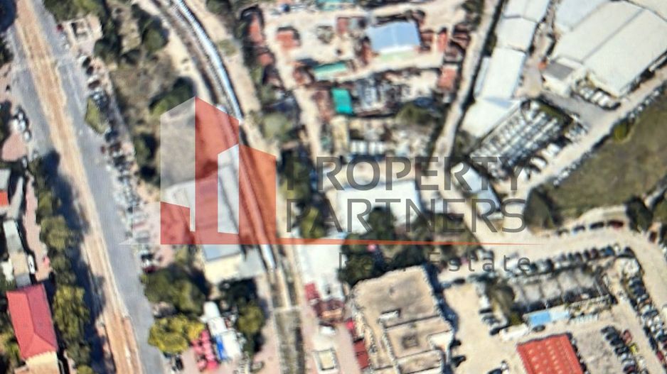 Teren pe Basarabiei, langa Cora si metrou - Poză 2