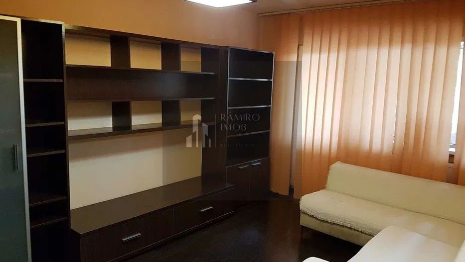 Apartament 3 camere decomandat/15 minute metrou Piata Sudului - Poză 2