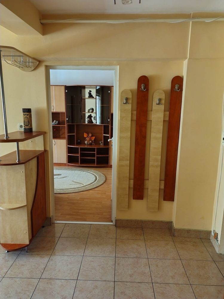 Inchiriez apartament 2 camere - Poză 3