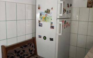 Garsoniera 28mp / zona Podu Ros - Poză 5