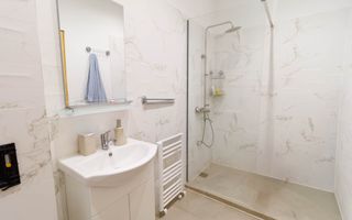 Chirie Birou Coresi / Parcare Subterana - Poză 9