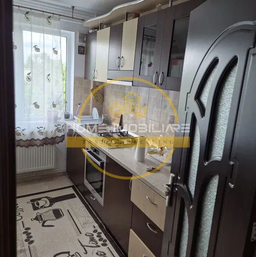 Apartament cu 2 camere/ 55mp/ zona Podu Ros - Poză 4