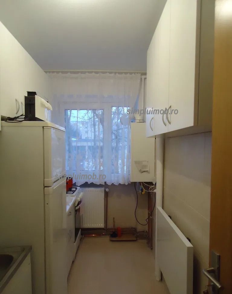 Centrala proprie 2 camere Luica Uioara Sector 4 - Poză 10