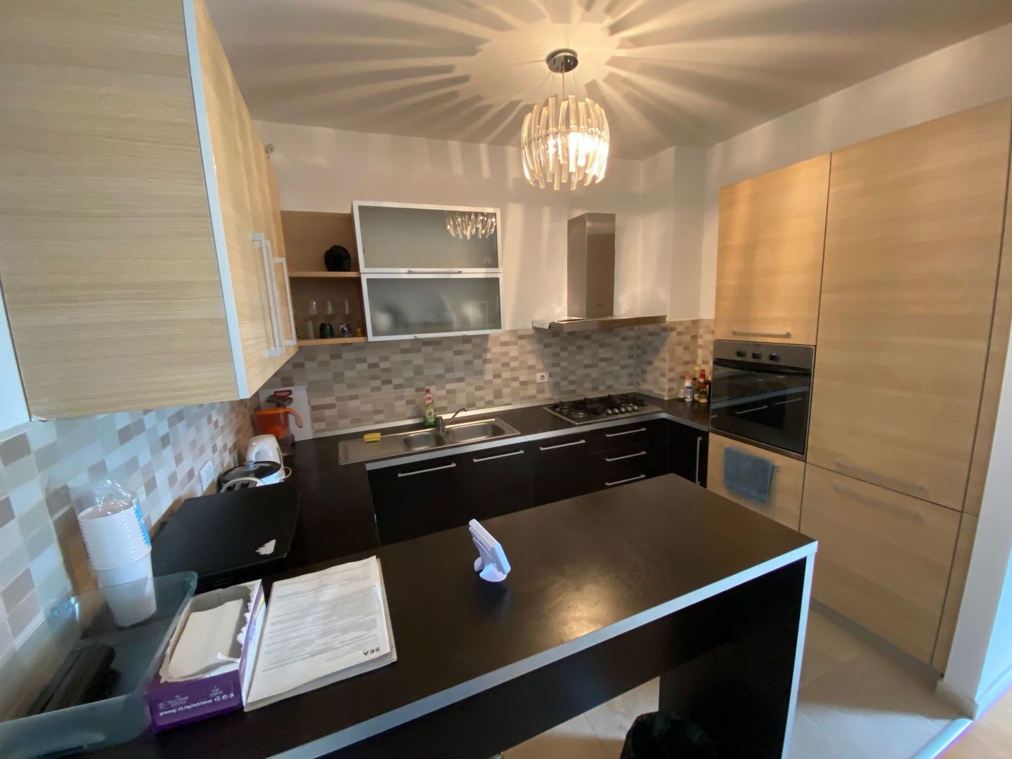 Spatios si modern cu garaj subteran - Poză 15