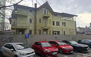 Vila cu 10 camere, destinatie rezidentiala / birouri - Poză 1