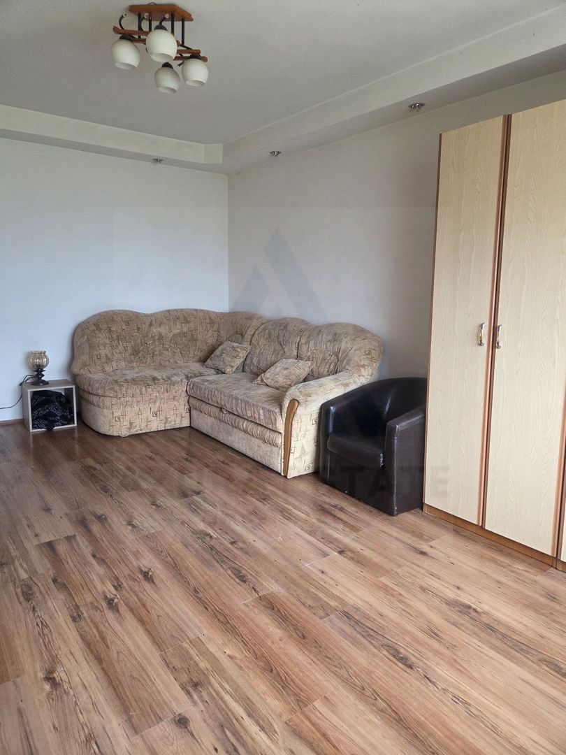 Apartament 2 camere balcon inchis cu pivnita si boxa in Vasile Aaron - Poză 2
