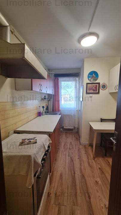 Apartament 2 camere,parter,semidecomandat,zona Coca Cola - Poză 9