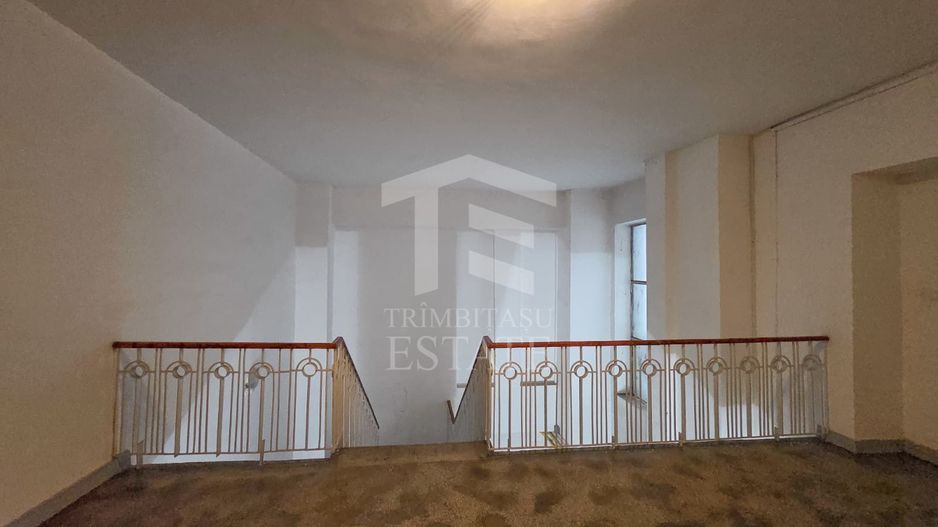 Apart 3 camere birouri stradal Bulevardul Unirii colt Nerva Traian - Poză 23