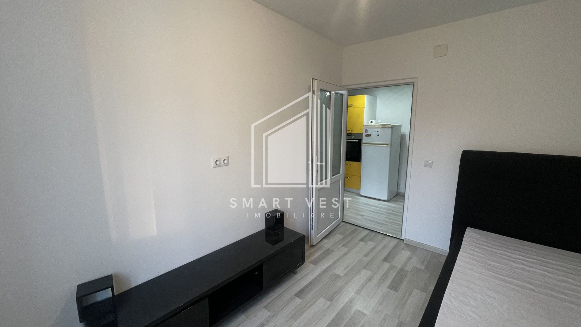 Inchiriere apartament 4 camere | Etaj 1 | Zona centrala - Poză 4