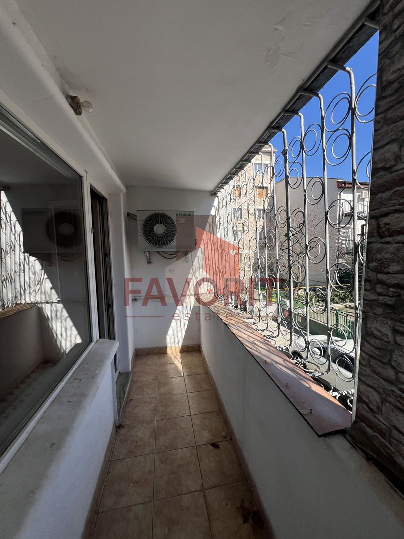 3 Camere Decomandat Central –90mp | Vizibilitate Excelentă | Potențial - Poză 11