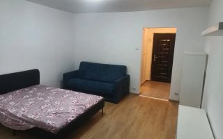 Garsonieră Titan –renovată 2025, Prima Inchiriere, 10 min Metrou Titan - Poză 2