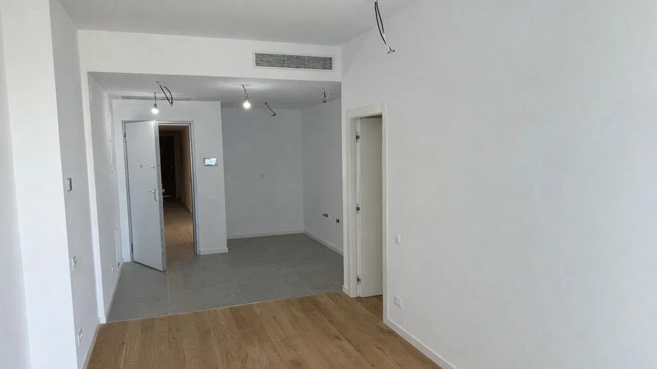 UpSite Floreasca | 2 camere | Turnul 2 | Boxă inclusă - Poză 2