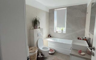 Apartament 3 camere, calea urseni , 72 mp + terasă 28 mp - Poză 4