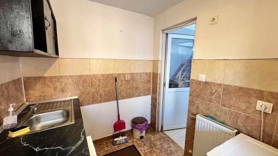 Apartament cu 2 Camere dispus pe 2 nivele | 41 mp | Central | Piața Abator - Poză 6