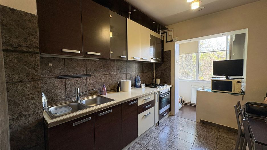 AP. 3 CAMERE P-TA SUDULUI, PARCARE ADP, CENTRALA PROPRIE,METROU 12 MIN - Poză 1