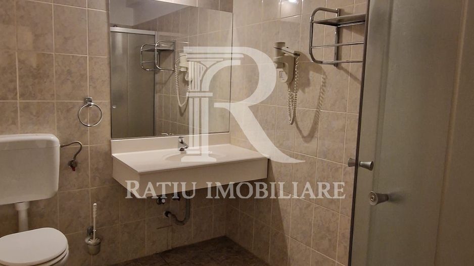 Spațiu comercial | Ideal pentru companii | Zonă centrală | Oradea - Poză 17
