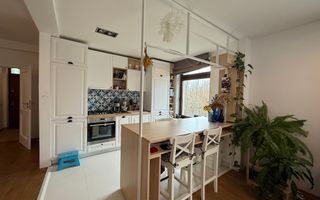 Casa insiruita deosebita cu 5 camere in cartierul Sopor - Poză 2