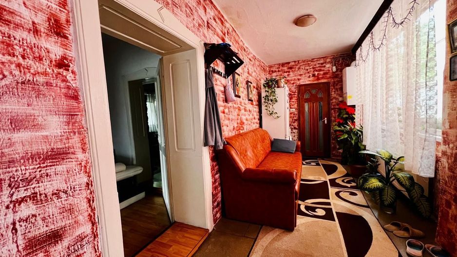 Casă individuală cu teren generos 900mp - Zona Bogdăneștilor - Poză 5