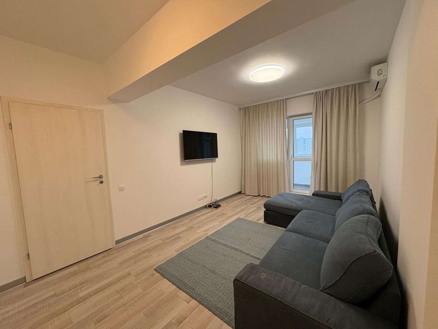 AP. 2 CAMERE BLOC NOU, CENTRALA PROPRIE, PARCARE INCLUSA, METROU 9 MIN - Poză 2