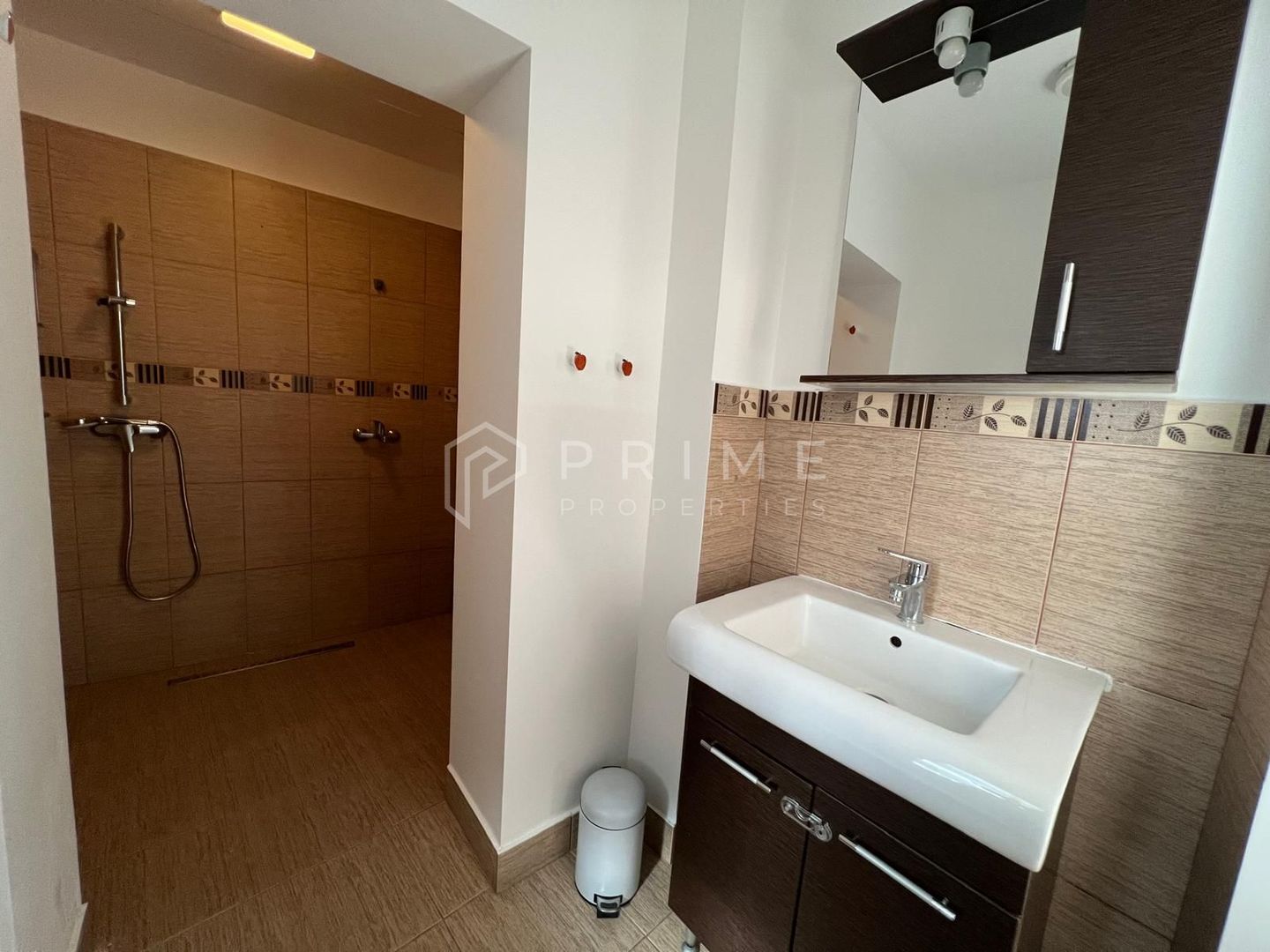 Apartament 3 camere de închiriat – 7 Noiembrie, Târgu Mureș - Poză 10