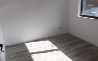 🏡 Casă Plan Parter, Poziție excelentă în Hlincea - 128.000 Euro 🏡 - Poză 3