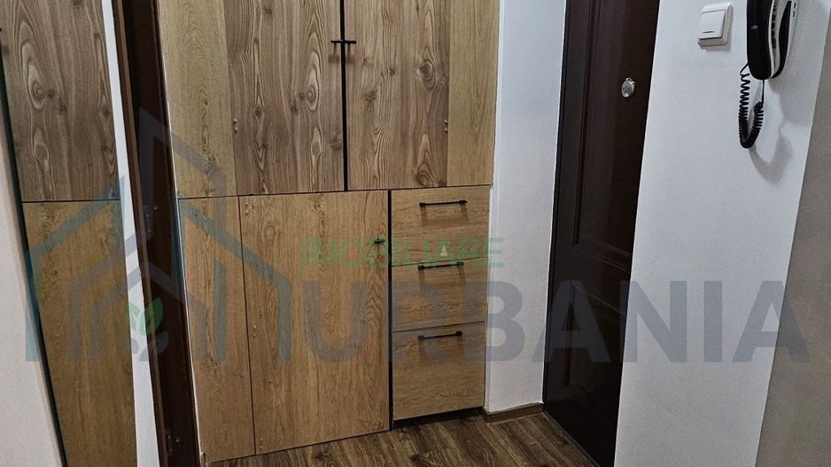 Închiriez apartament cu 3 camere - Poză 8